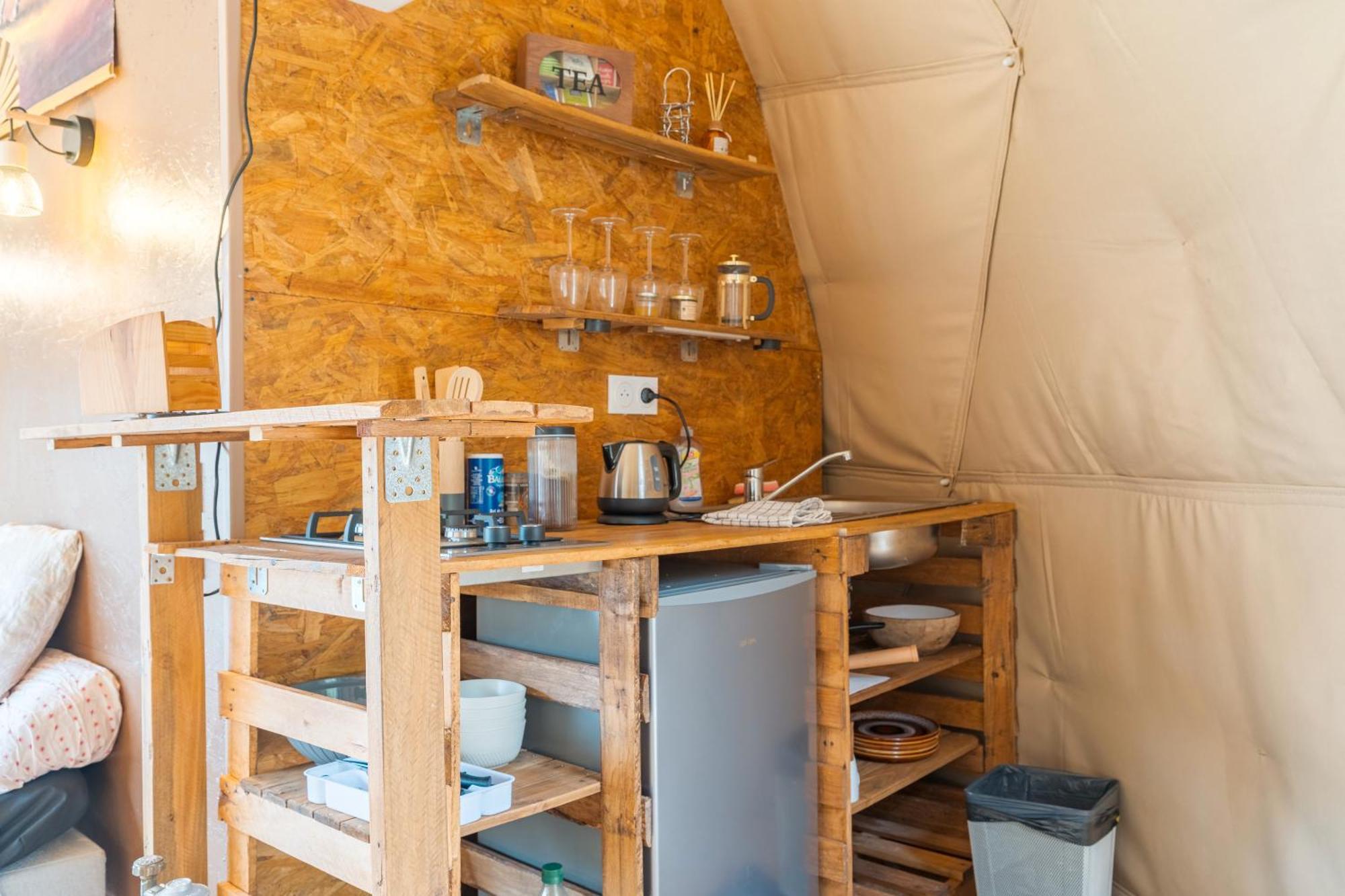 La Cabane Aux Chevaux Varages Bagian luar foto