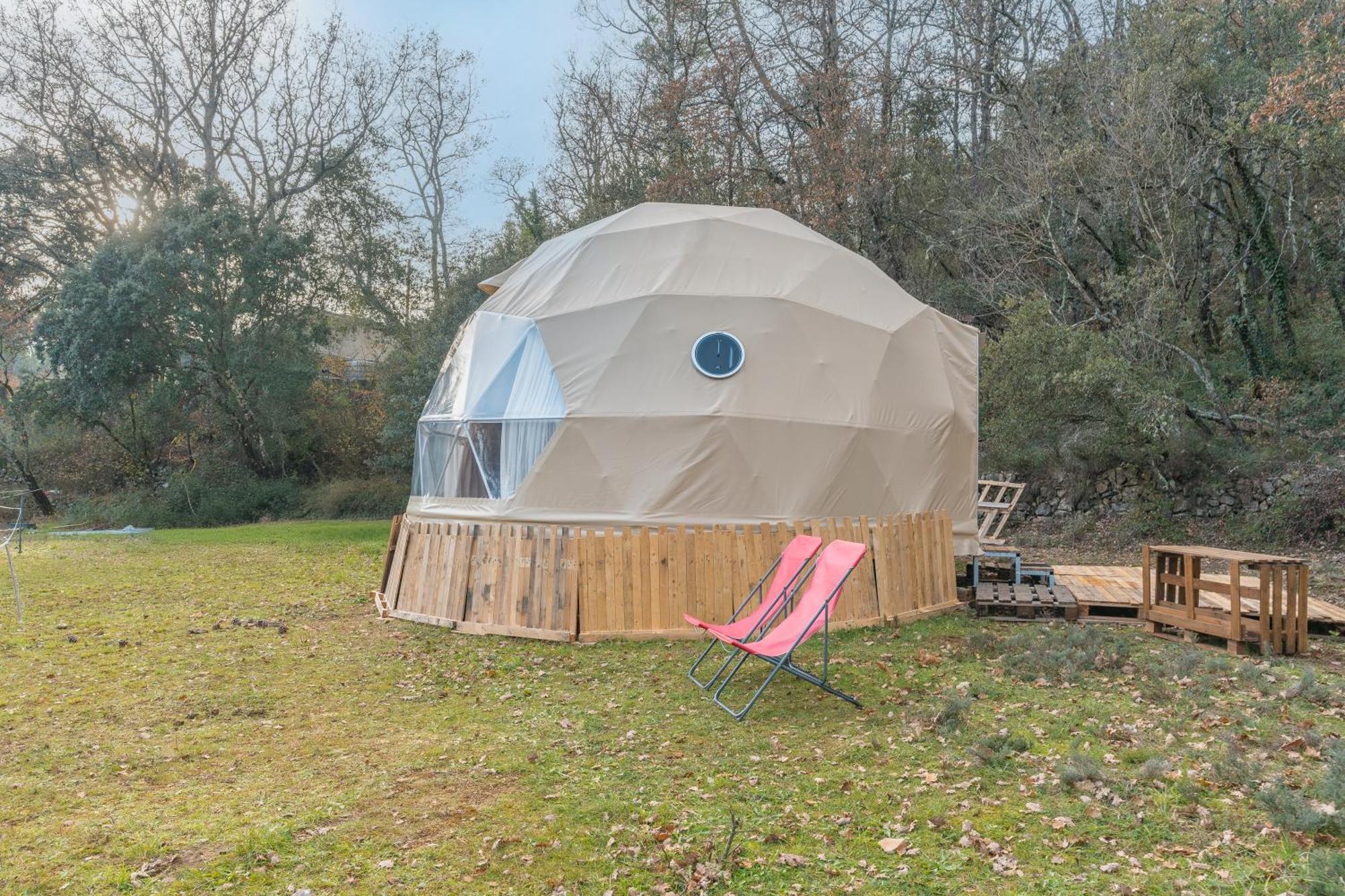La Cabane Aux Chevaux Varages Bagian luar foto